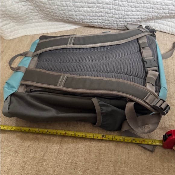 L.L. Bean Teal and Yellow Backpack NWOT - Picture 2 of 3